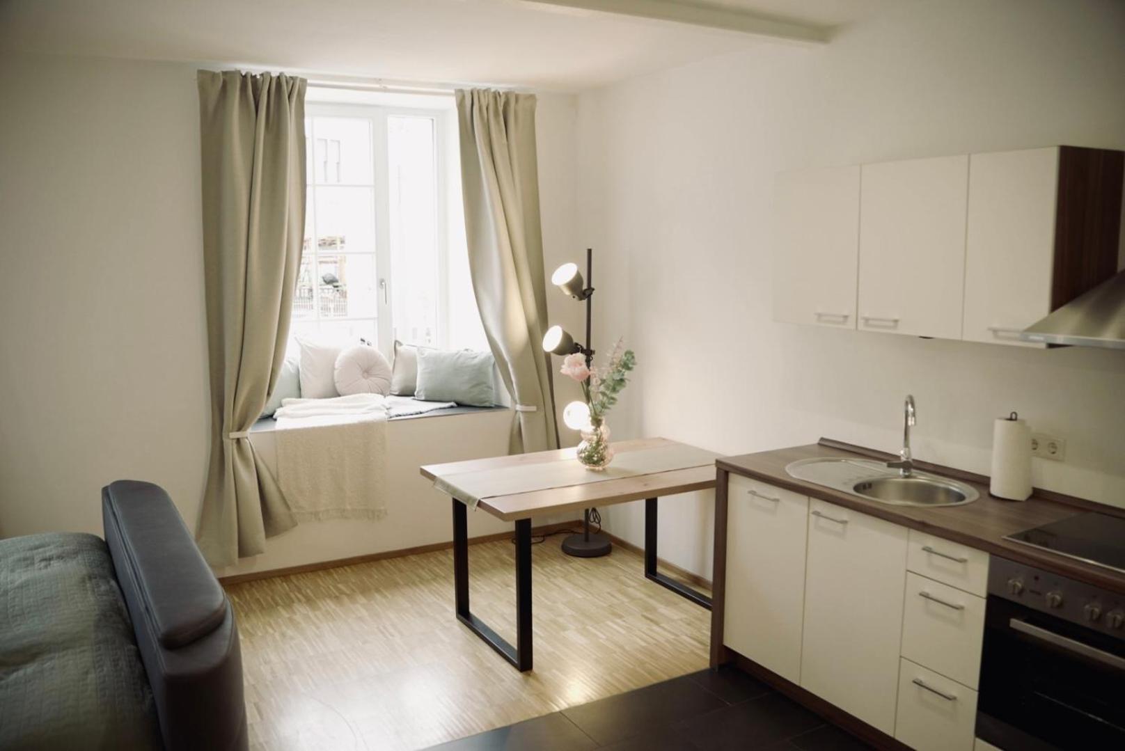 De La Vie Reutlingen - Altstadt Apartment An Stadthalle & Am Marktplatz 외부 사진